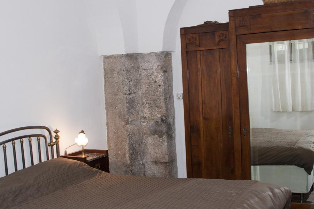 Villa Palazzo D'Orsi Calvanico Habitación foto