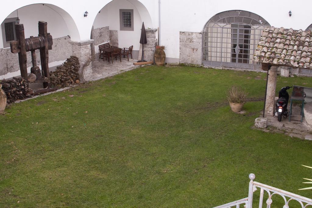 Villa Palazzo D'Orsi Calvanico Habitación foto